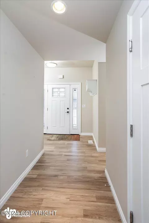 Entry Way - 1222 E Hidden Ranch Loop, Palmer, AK 99645 photo 4 of 4