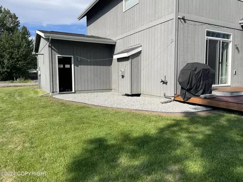 Exterior - 1222 E Hidden Ranch Loop, Palmer, AK 99645 photo 10 of 12