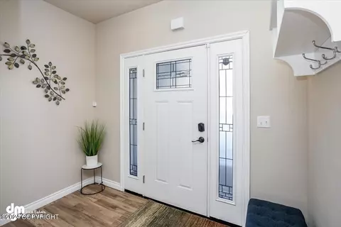Entry Way - 1222 E Hidden Ranch Loop, Palmer, AK 99645 photo 2 of 4