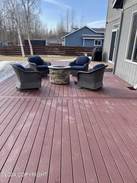 Exterior - 1222 E Hidden Ranch Loop, Palmer, AK 99645 photo 11 of 12