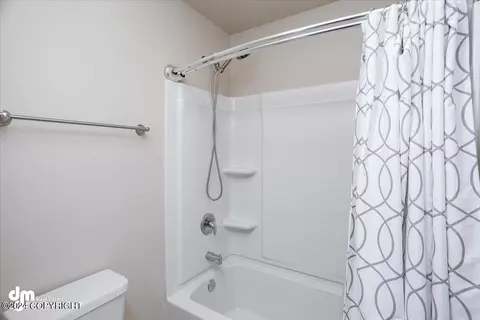 Bath - 1222 E Hidden Ranch Loop, Palmer, AK 99645 photo 16 of 17