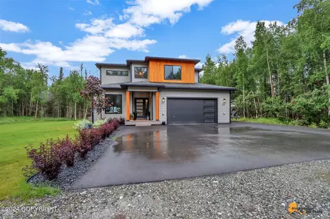 11292 Elmore Rd, Anchorage, AK 99516