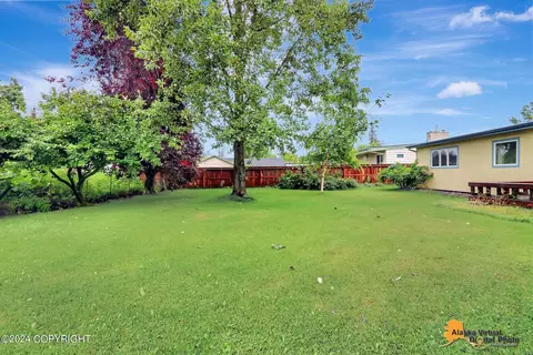 1606 Wolverine St, Anchorage, AK 99504 photo 25