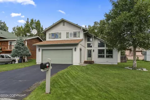 6751 Gloucester Pl, Anchorage, AK 99504