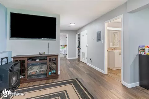 4004 Checkmate Dr, Anchorage, AK 99508 photo 38