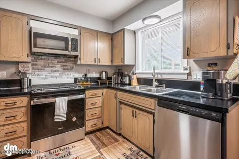 4004 Checkmate Dr, Anchorage, AK 99508 photo 19