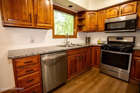 Kitchen - 19905 Samalga Cir, Eagle River, AK 99577 photo 3 of 3