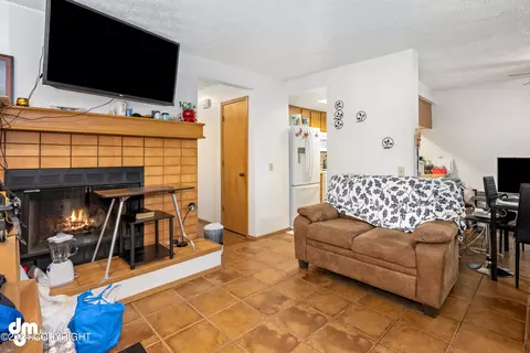 Living - 9610 Morningside Loop # B4, Anchorage, AK 99515 photo 2 of 2