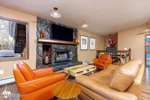 521 Donna Dr, Anchorage, AK 99504 photo 5