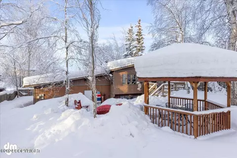 521 Donna Dr, Anchorage, AK 99504 photo 36
