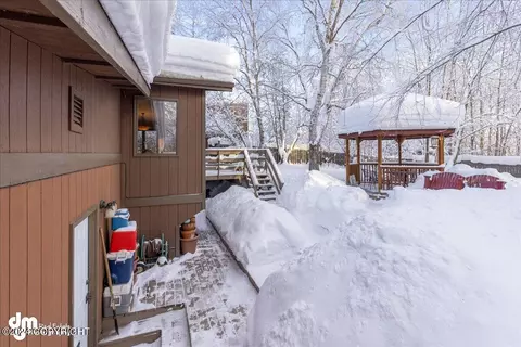 521 Donna Dr, Anchorage, AK 99504 photo 41
