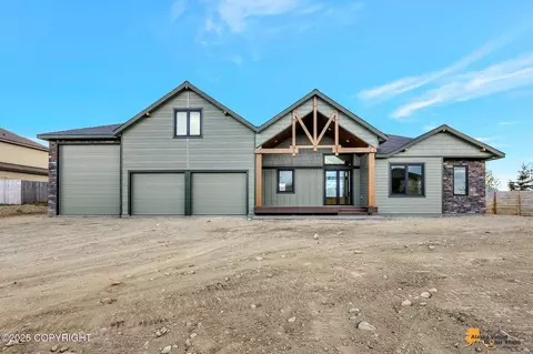 3584 S Barn Gable Loop, Wasilla, AK 99654