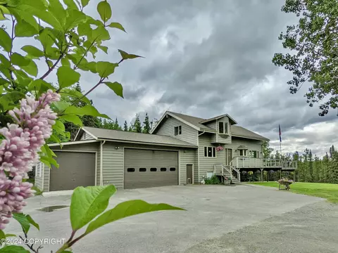 33035 Merkes Rd, Sterling, AK 99672