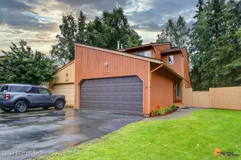 2271 Jennison Cir, Anchorage, AK 99508