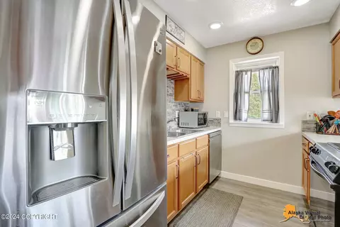 4809 E 5th Ave, Anchorage, AK 99508 photo 14