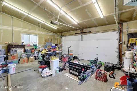 4809 E 5th Ave, Anchorage, AK 99508 photo 37