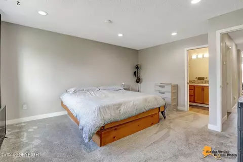 4809 E 5th Ave, Anchorage, AK 99508 photo 25