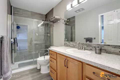 4809 E 5th Ave, Anchorage, AK 99508 photo 21