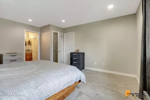 4809 E 5th Ave, Anchorage, AK 99508 photo 23
