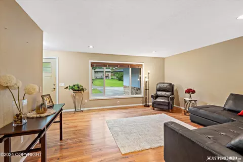 5701 E 99th Ave, Anchorage, AK 99507 photo 7