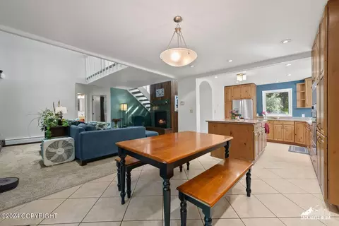 Dining - 4401 Edinburgh Dr, Anchorage, AK 99502 photo 3 of 3