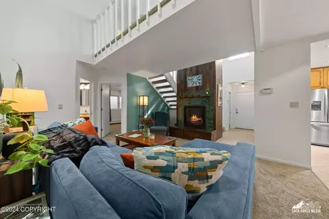 Living - 4401 Edinburgh Dr, Anchorage, AK 99502 photo 3 of 7