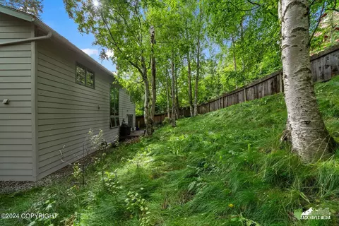 Exterior - 4401 Edinburgh Dr, Anchorage, AK 99502 photo 10 of 11