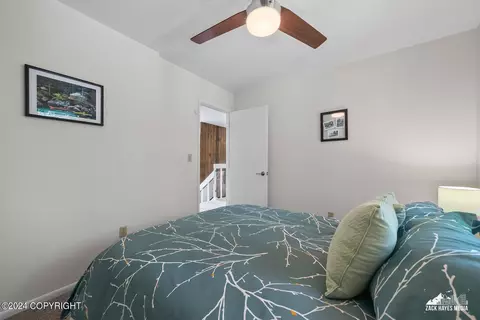 Bedroom - 4401 Edinburgh Dr, Anchorage, AK 99502 photo 4 of 4