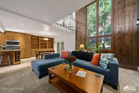 Living - 4401 Edinburgh Dr, Anchorage, AK 99502 photo 4 of 7