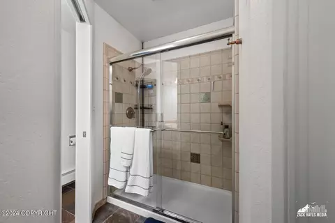 Bath - 4401 Edinburgh Dr, Anchorage, AK 99502 photo 3 of 5