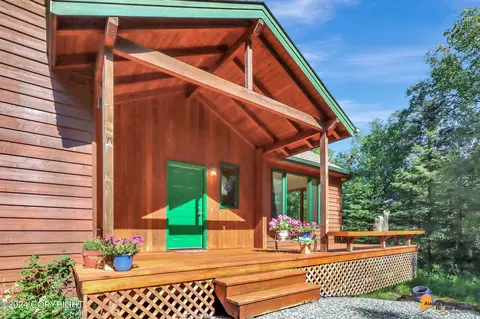 12151 Lady Slipper Ln, Palmer, AK 99645