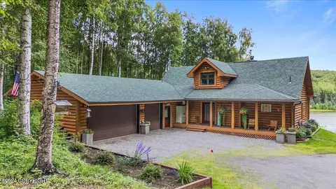 9895 Easy St, Willow, AK 99688