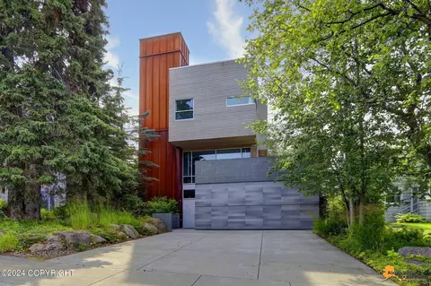 1020 W 10th Ave, Anchorage, AK 99501