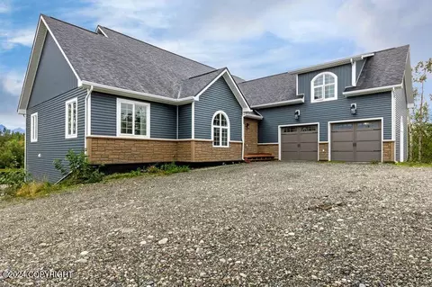 4306 E Amberger Cir, Wasilla, AK 99654