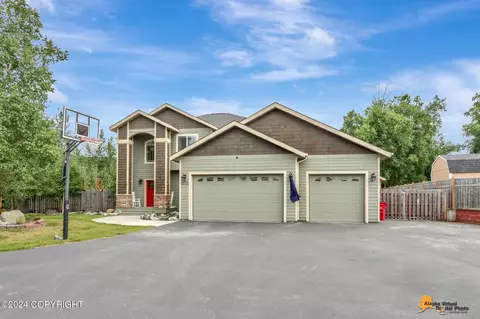 2715 S Capon Pl, Wasilla, AK 99654