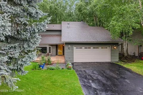 12131 Portage Dr, Anchorage, AK 99515