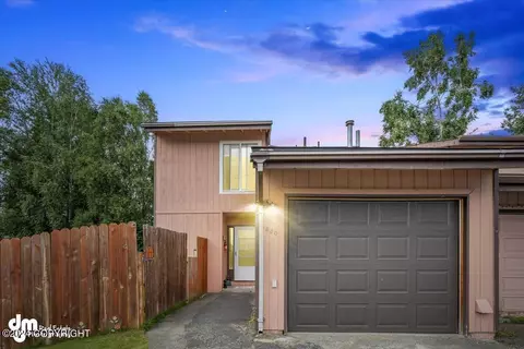 3430 Corona Cir, Anchorage, AK 99517