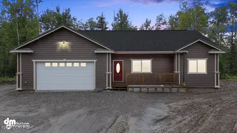4051 E Glendale Dr, Wasilla, AK 99654