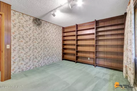 Bedroom - 2136 E 36th Ave, Anchorage, AK 99503 photo 6 of 15