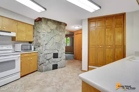 Kitchen - 2136 E 36th Ave, Anchorage, AK 99503 photo 9 of 9