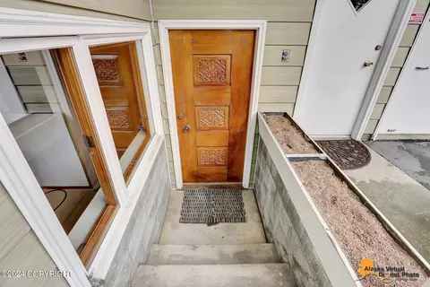 Entry Way - 2136 E 36th Ave, Anchorage, AK 99503 photo 2 of 2