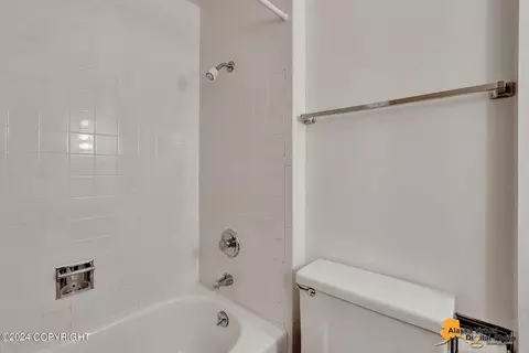 Bath - 2136 E 36th Ave, Anchorage, AK 99503 photo 8 of 8