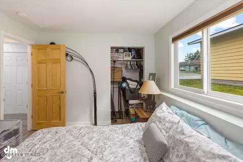 4536 E 6th Ave, Anchorage, AK 99508 photo 23