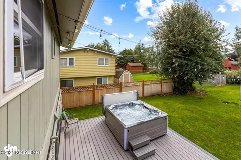 4536 E 6th Ave, Anchorage, AK 99508 photo 14