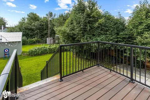 4536 E 6th Ave, Anchorage, AK 99508 photo 10