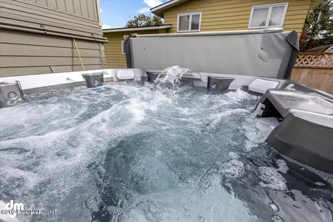 4536 E 6th Ave, Anchorage, AK 99508 photo 12