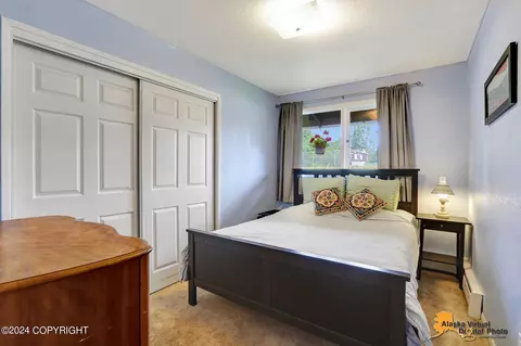 Bedroom - 3214 E 16th Ave, Anchorage, AK 99508 photo 1 of 5