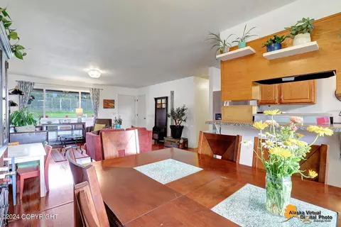 Dining - 3214 E 16th Ave, Anchorage, AK 99508 photo 3 of 3