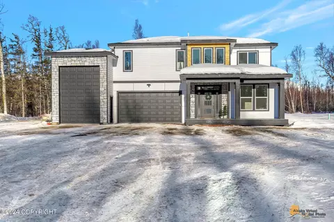 1340 N Cedar Hills Dr, Palmer, AK 99645