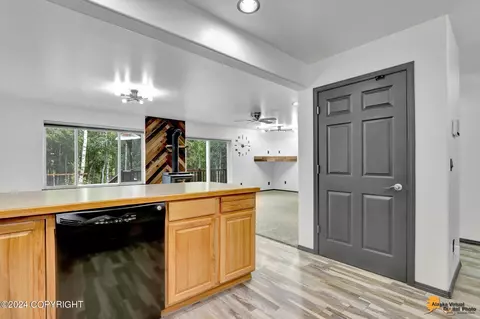 22747 Mc Manus Dr, Chugiak, AK 99567 photo 17